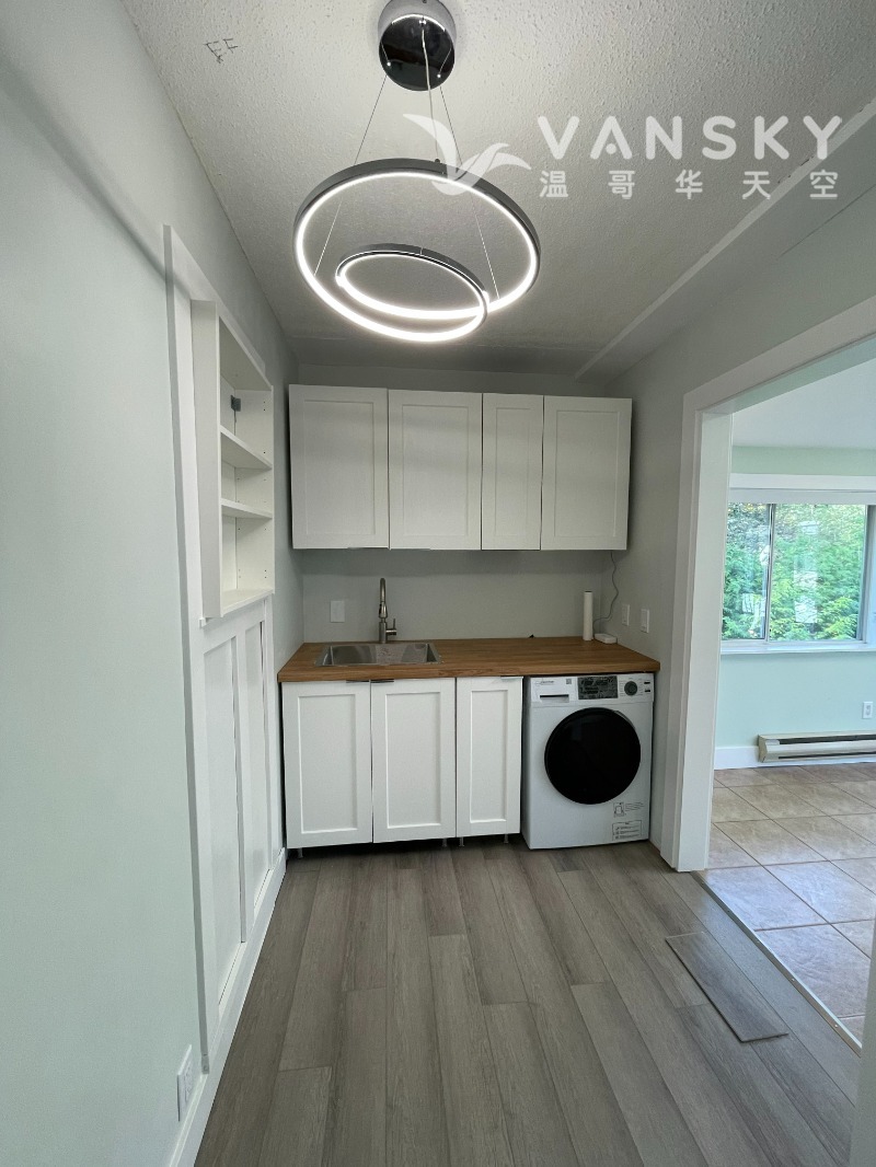 241113223527_Studio 2.jpg